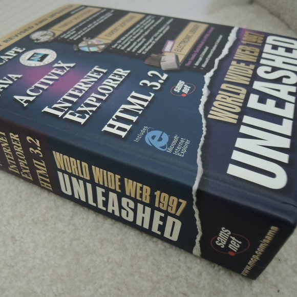 World Wide Web 1997 Unleashed - Easy Guide to Using the WEB + CD $50 Value - Picture 1 of 8